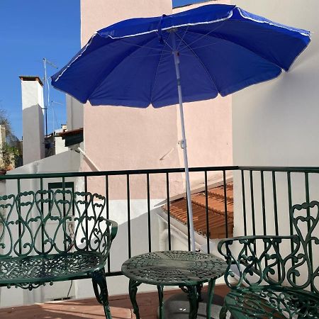 Moderno Apartamento Em Bairro Tipico Lisboeta Лиссабон Экстерьер фото
