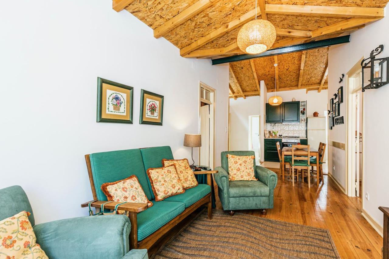Moderno Apartamento Em Bairro Tipico Lisboeta Лиссабон Экстерьер фото