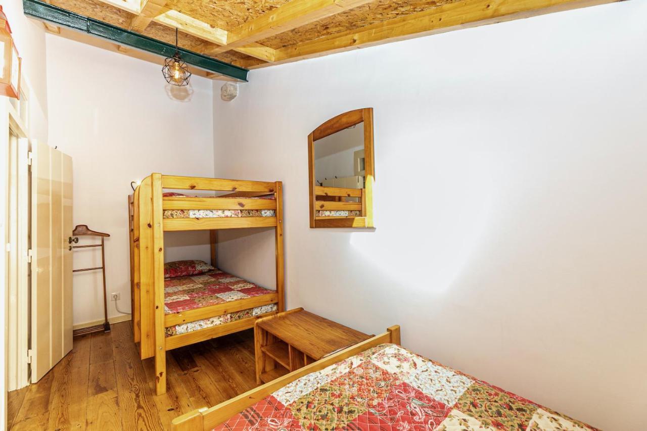 Moderno Apartamento Em Bairro Tipico Lisboeta Лиссабон Экстерьер фото